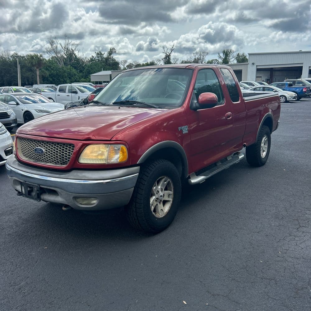 2002 Ford F-150 photo 2