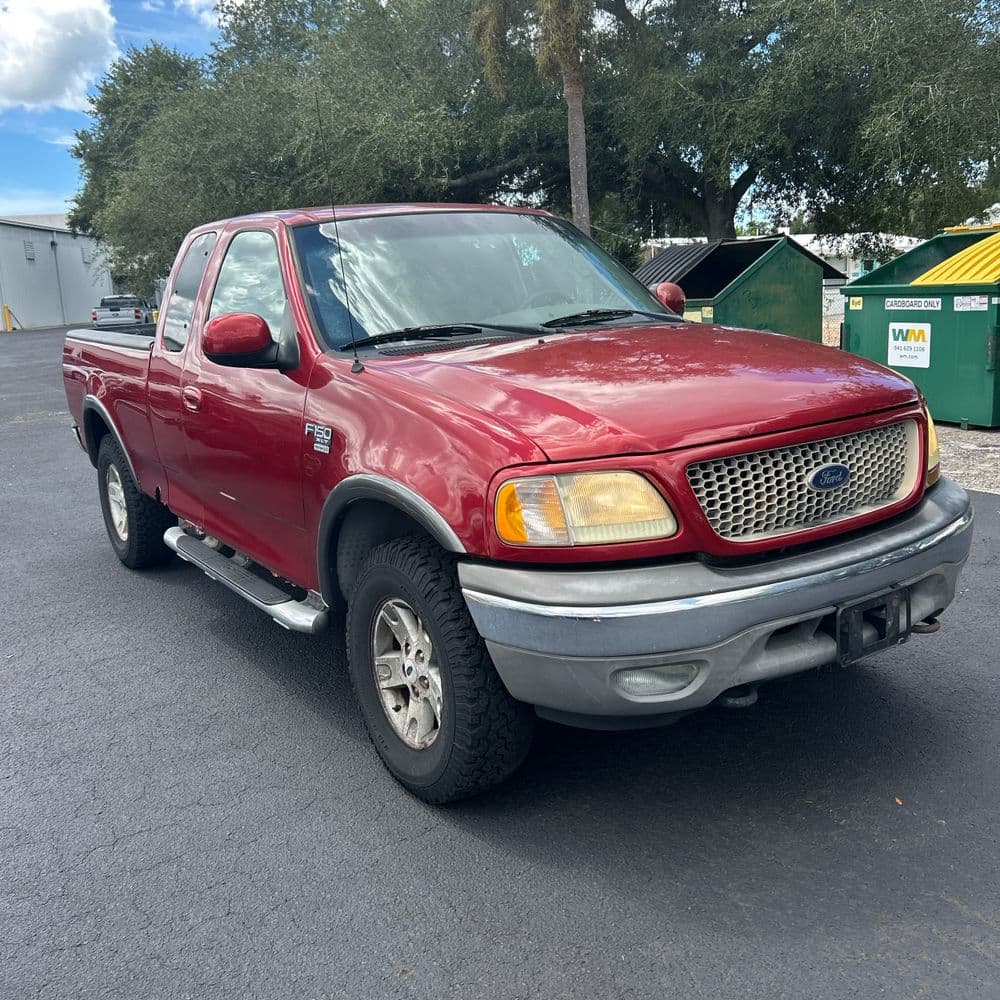2002 Ford F-150 photo 3