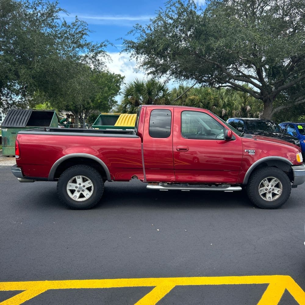 2002 Ford F-150 photo 5