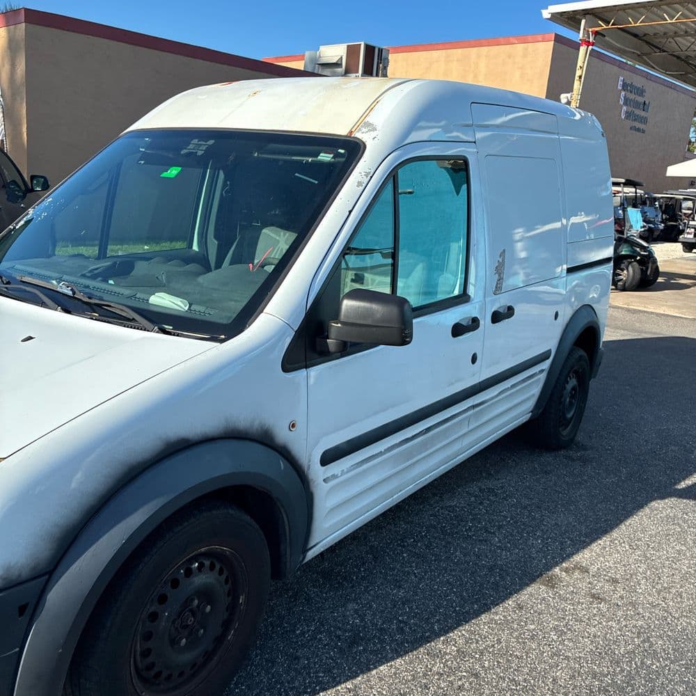 2010 Ford Transit Connect photo 4