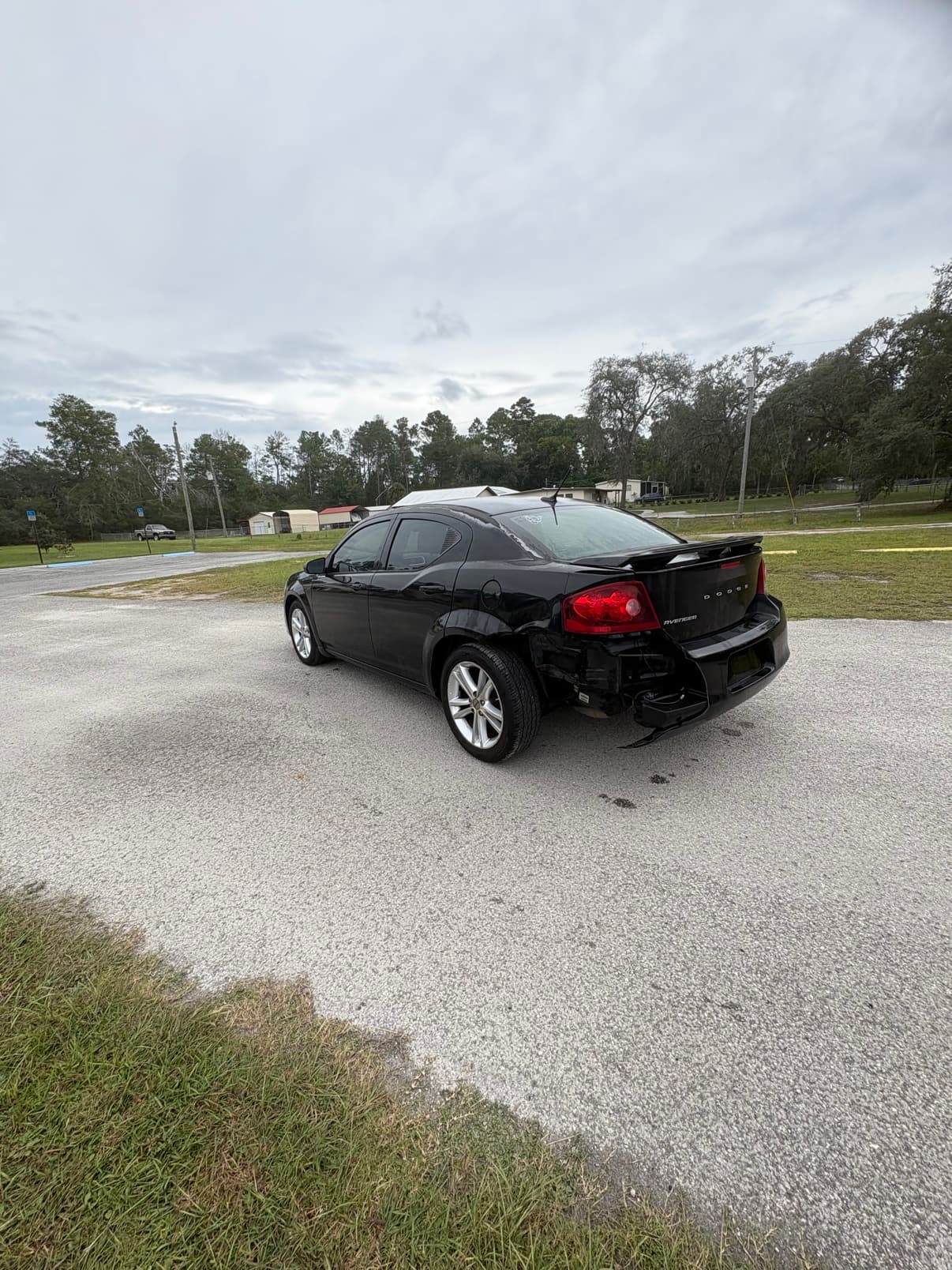 2014 Dodge Avenger photo 4