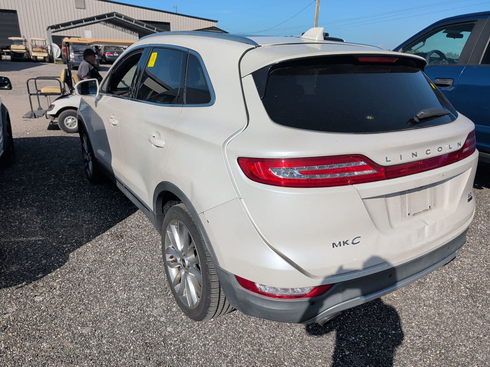2015 Lincoln MKC photo 2