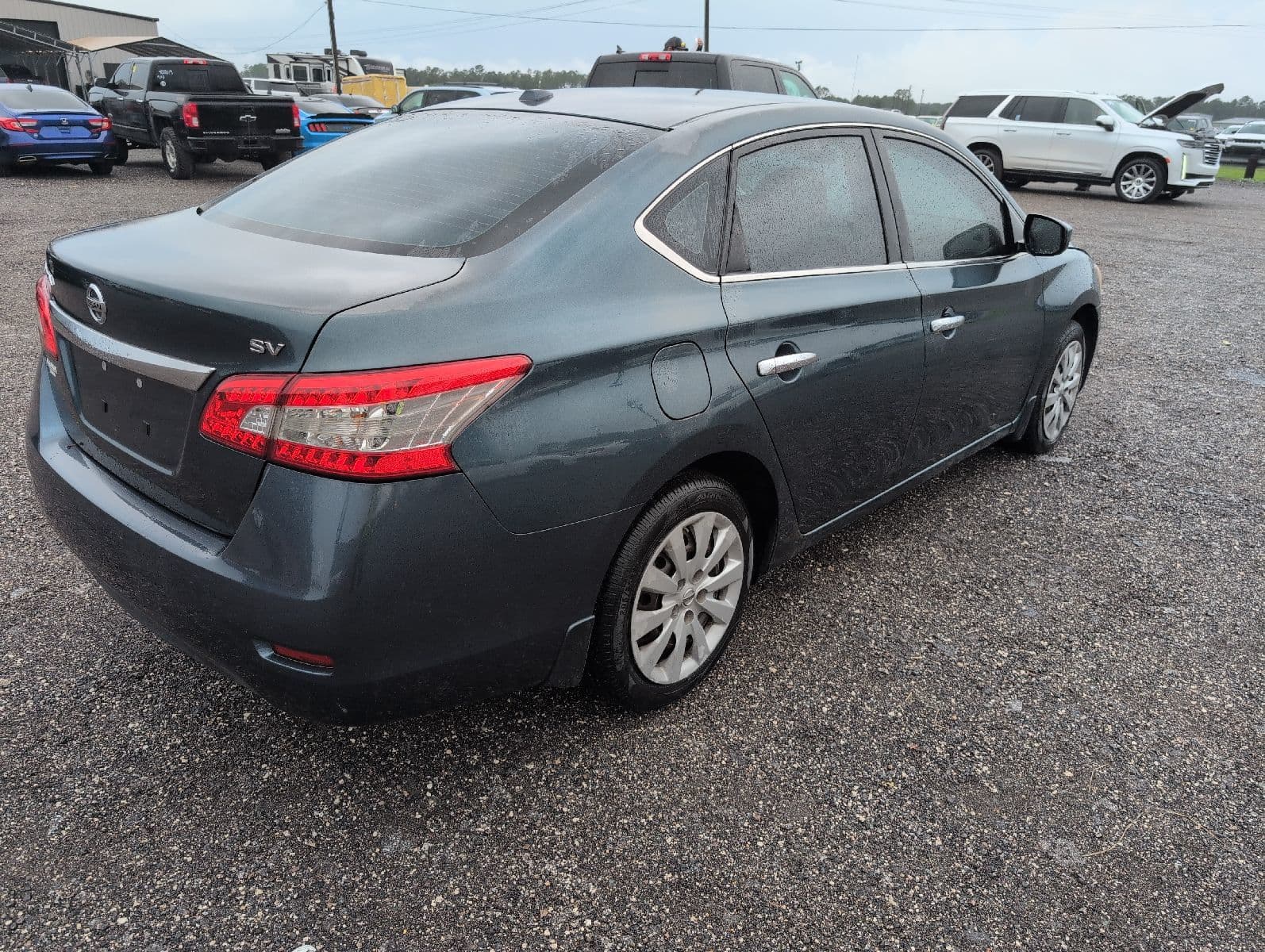 2015 Nissan Sentra photo 3